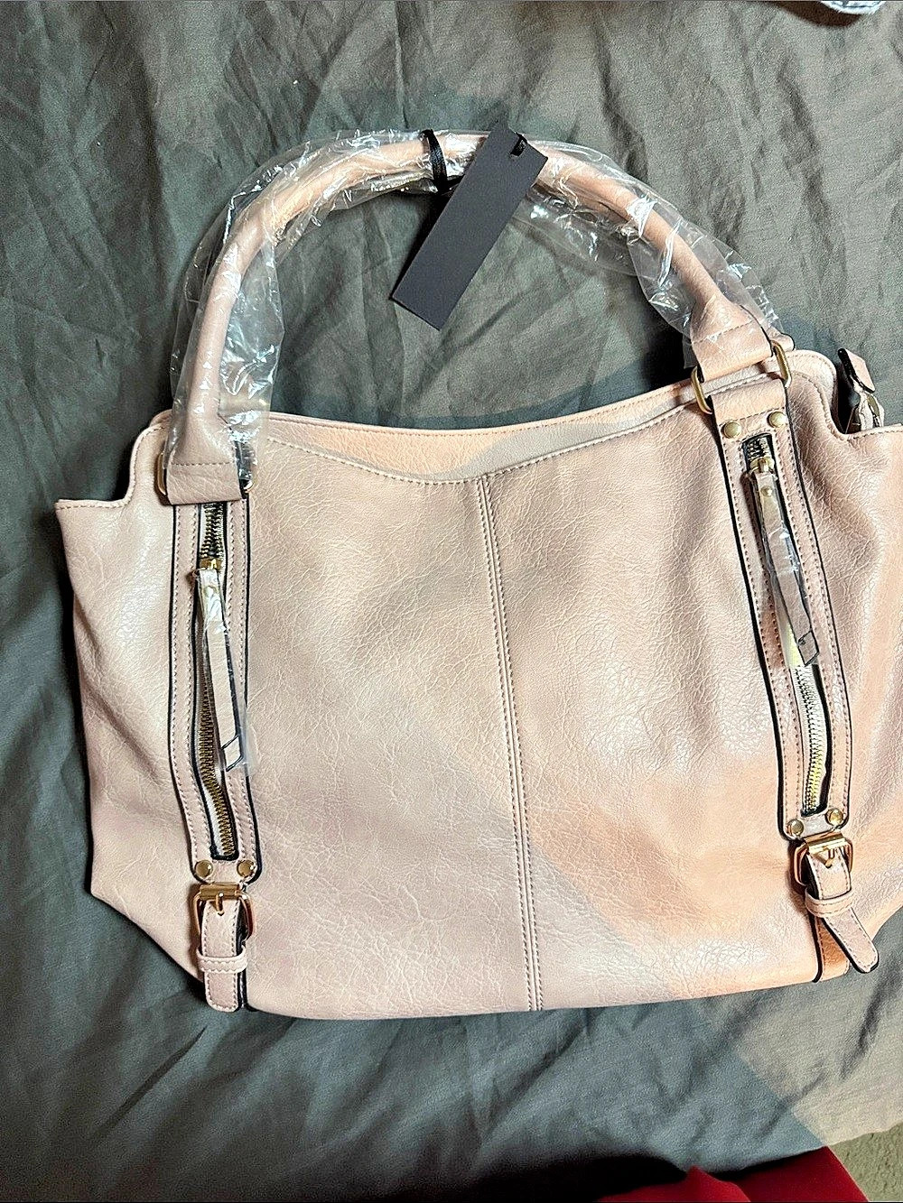 SUGU Shoulder Bag in Pink